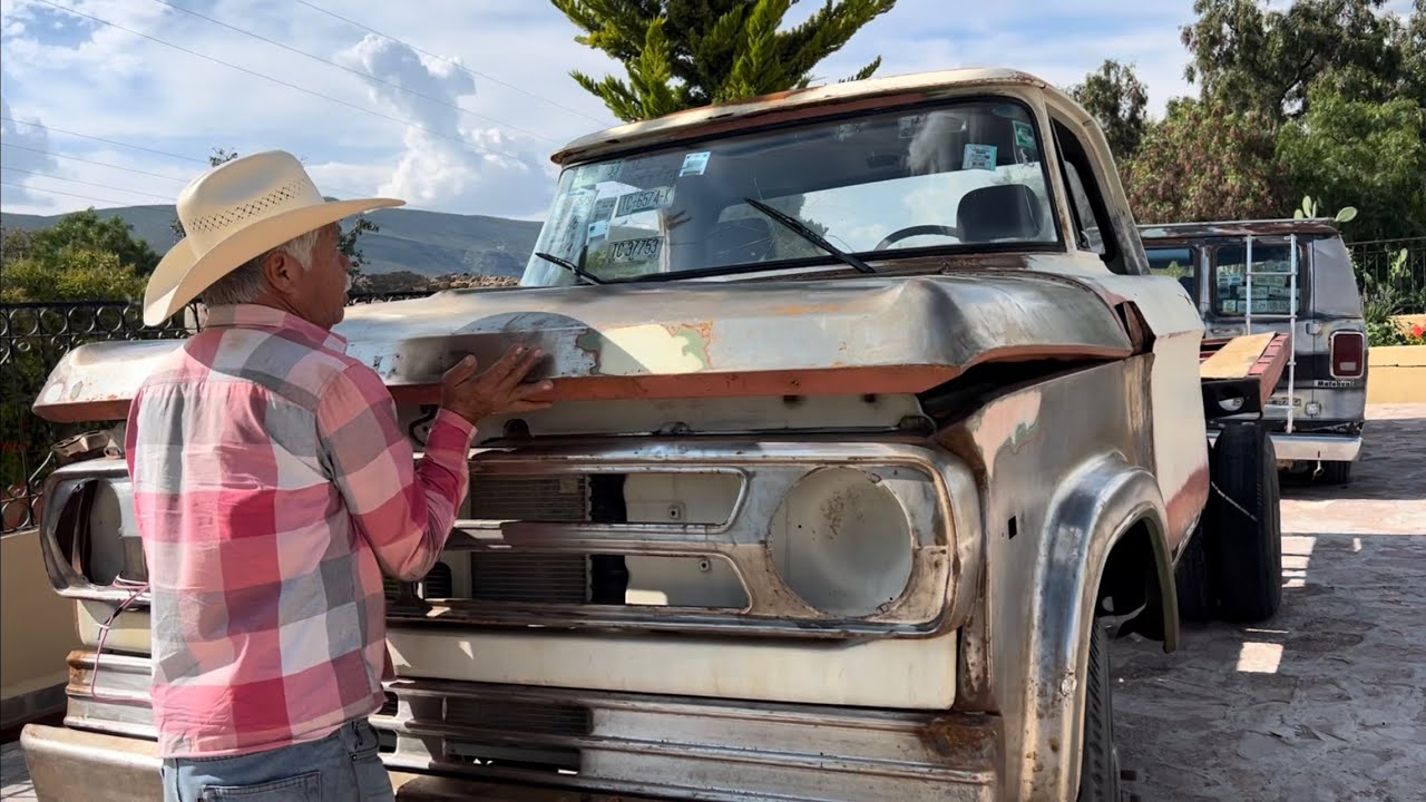 Recupero el camión de su papá después de 30 años 