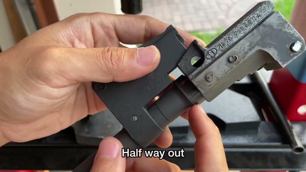 How to Demill Ak Front Trunnion 【如何回收利用Akm零部件之前耳轴】
