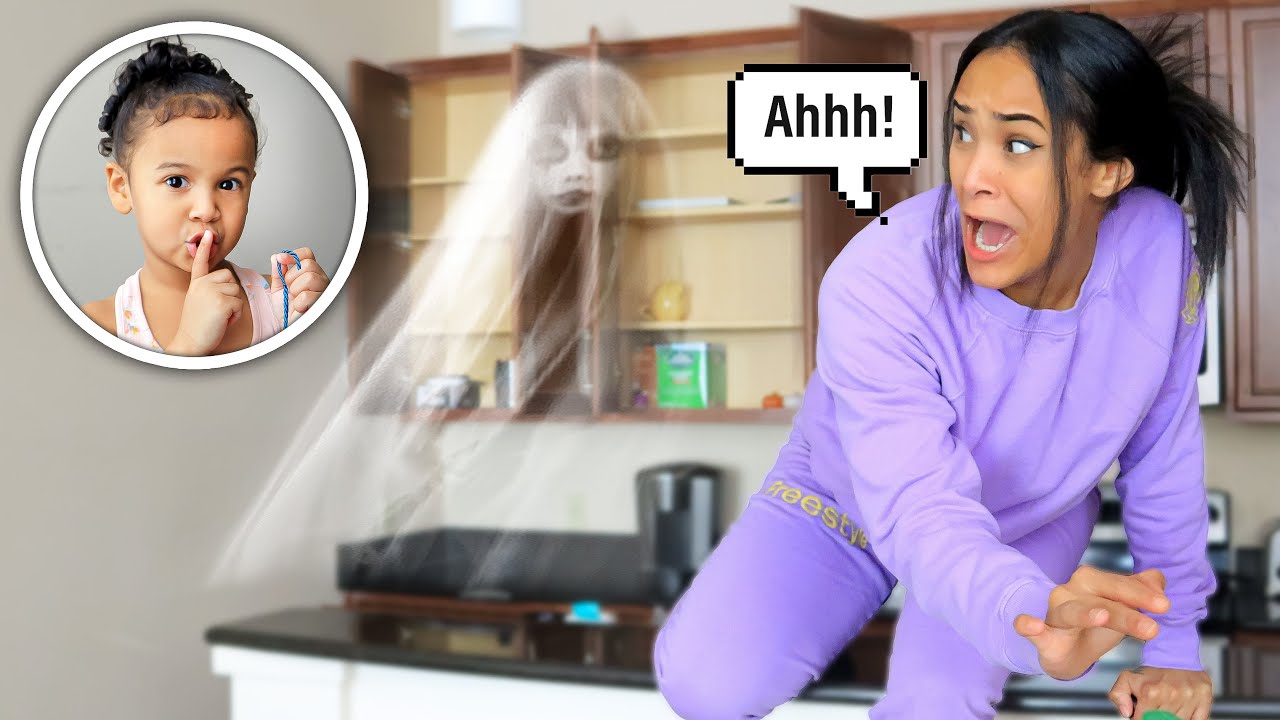 GHOST PRANK ON MOM *SHE FREAKS OUT*