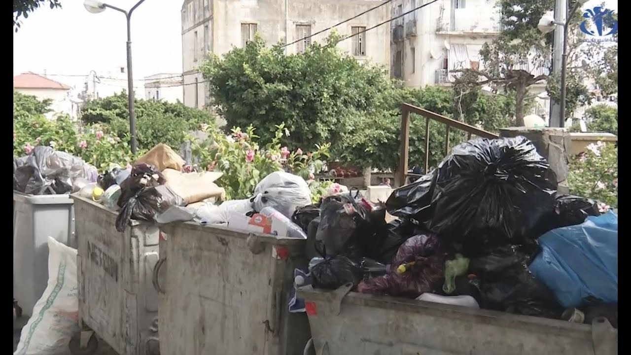 الرمي العشوائي للنفايات وراء انتشار الأوساخ في العاصمة