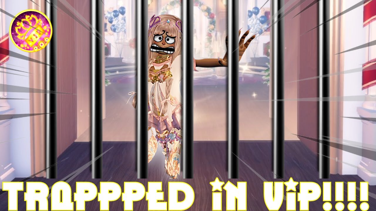 TRAPPED in VIP! | Dress to Impress VIP Challenge! 