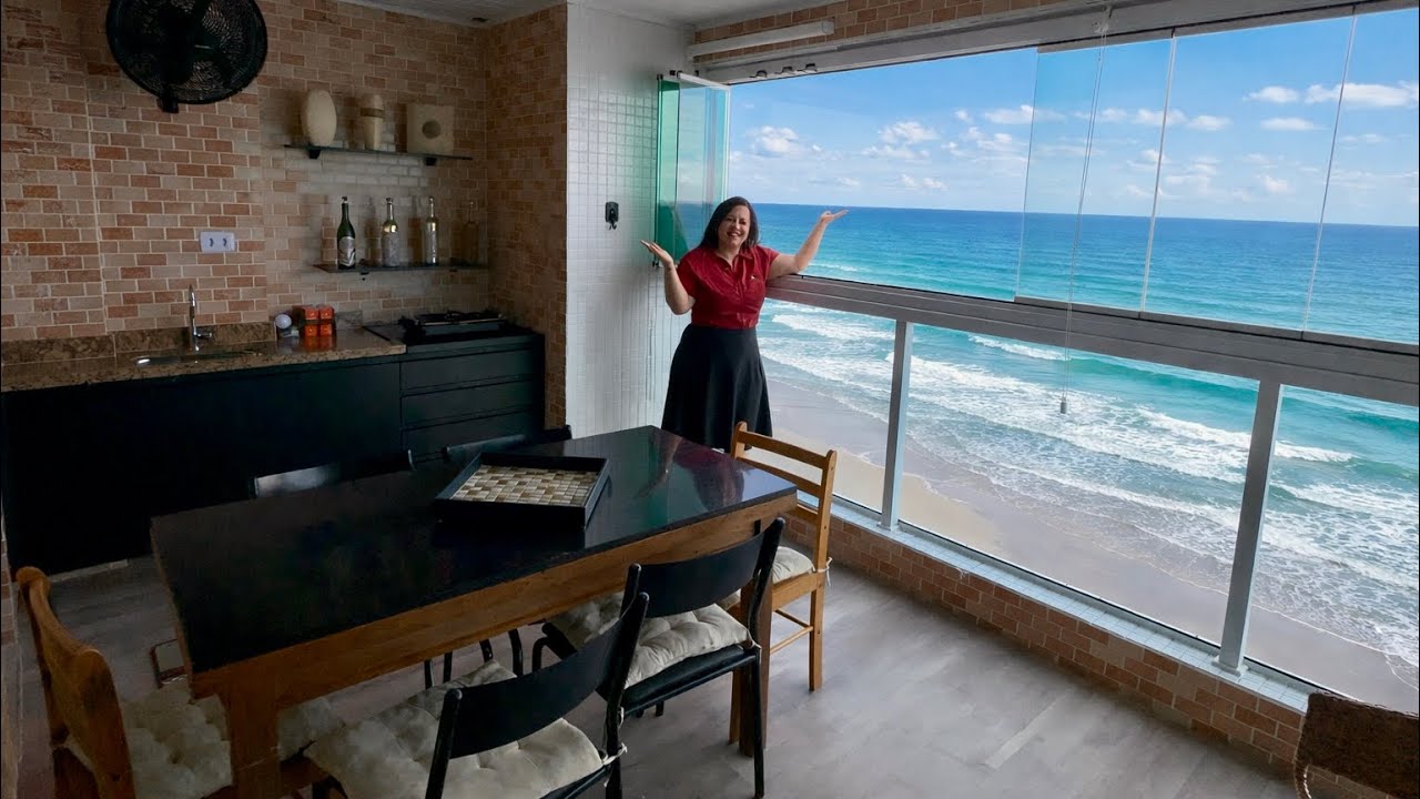 Apartamento 🐚 FRENTE MAR ☀️ que já vem TODO mobiliado! (É entrar e morar 😱)
