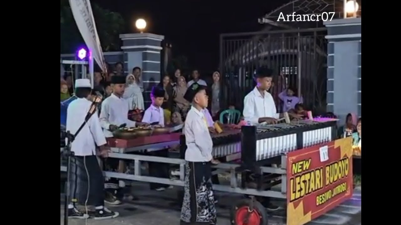 Kesenian tongklek / New Lestari Budoyo