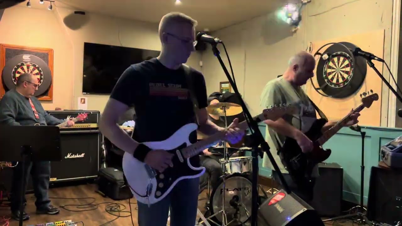 Reillo - Loving You - The Witton Chimes Northwich - 15/11/2025