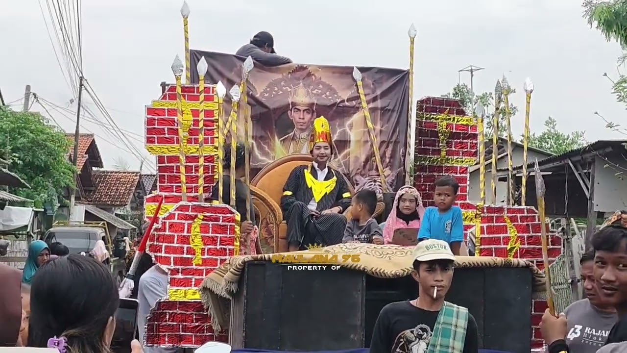 Arak arakan desa ambulu Losari Cirebon 01 Januari 2026