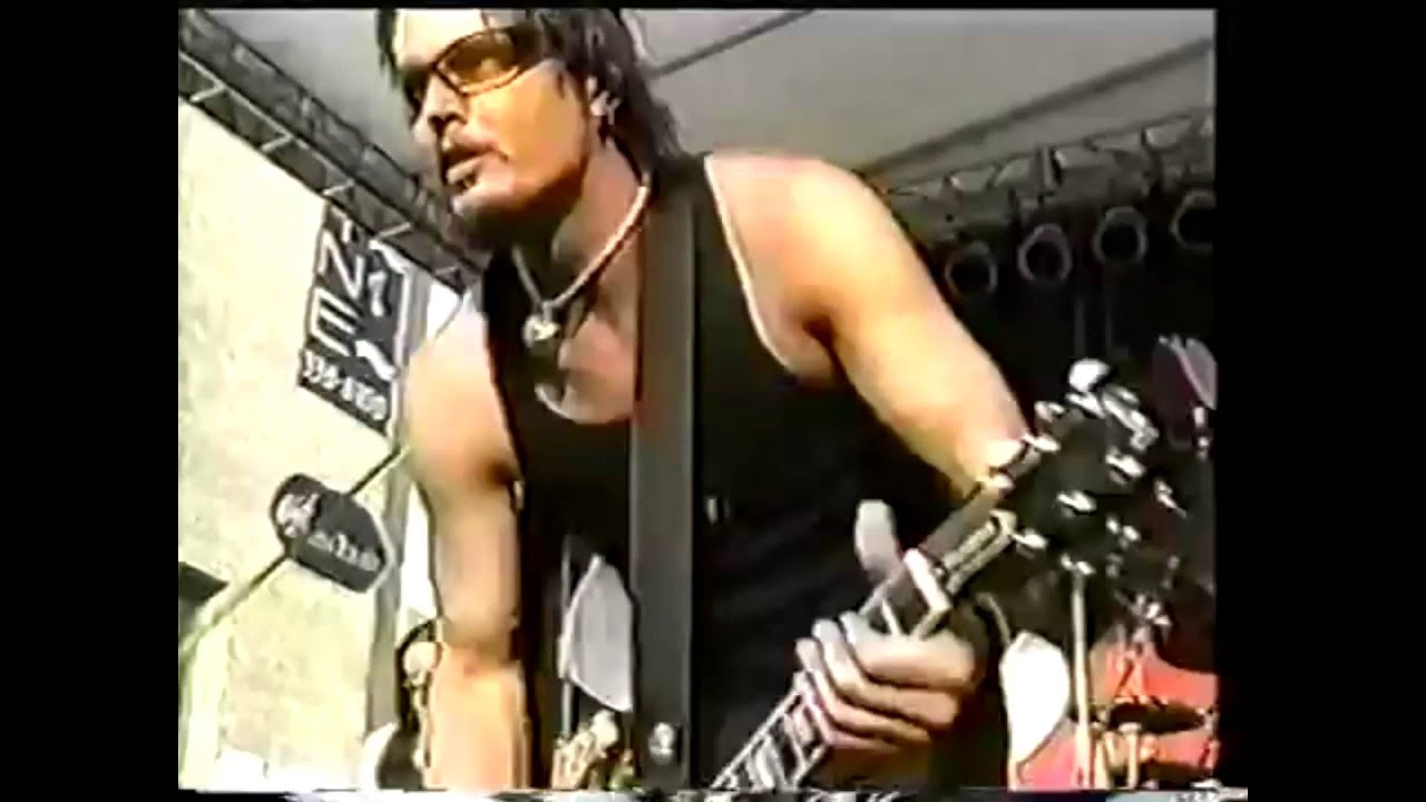 Disturbed - Down With The Sickness (SKA REGGAE version by Bob Kooparos)