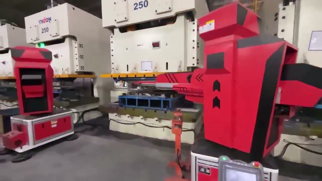 GIẢI PHÁP GẮP PHÔI TỰ ĐỘNG CHO MÁY DẬP
