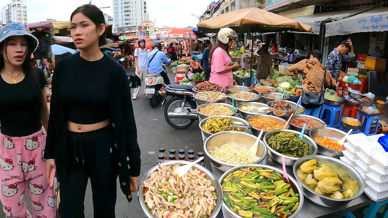 Amazing! Cambodian Street Food Tour 2025 - Afternoon Walking at Toul Tompong Food Market Tour