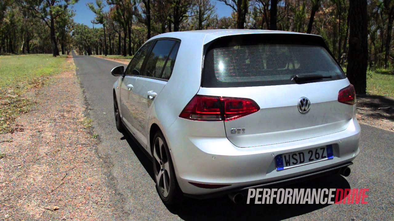 2014 Volkswagen Golf GTI Mk7 engine sound and 0-100km/h