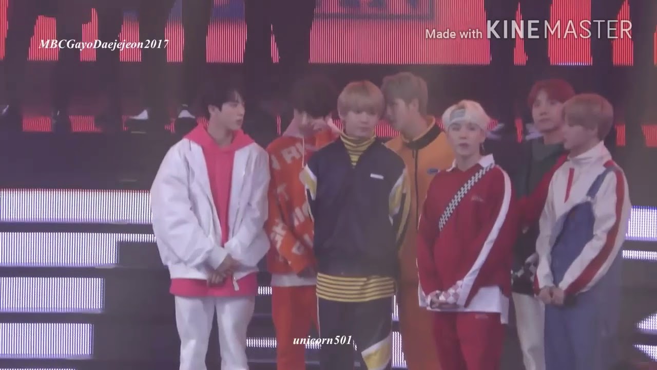 (Jungri) jungkook look at yeri.( MBC gayo daejejeon)