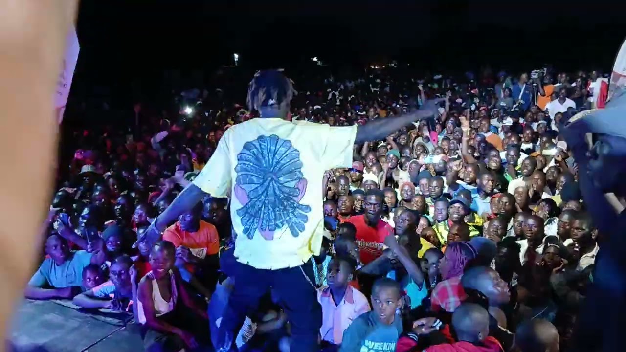 TOUGH SOJJA LIVE IN NAMUNGARWE WITH A GREAT VIBES AT ABORT PROMOTIONS 0707319180