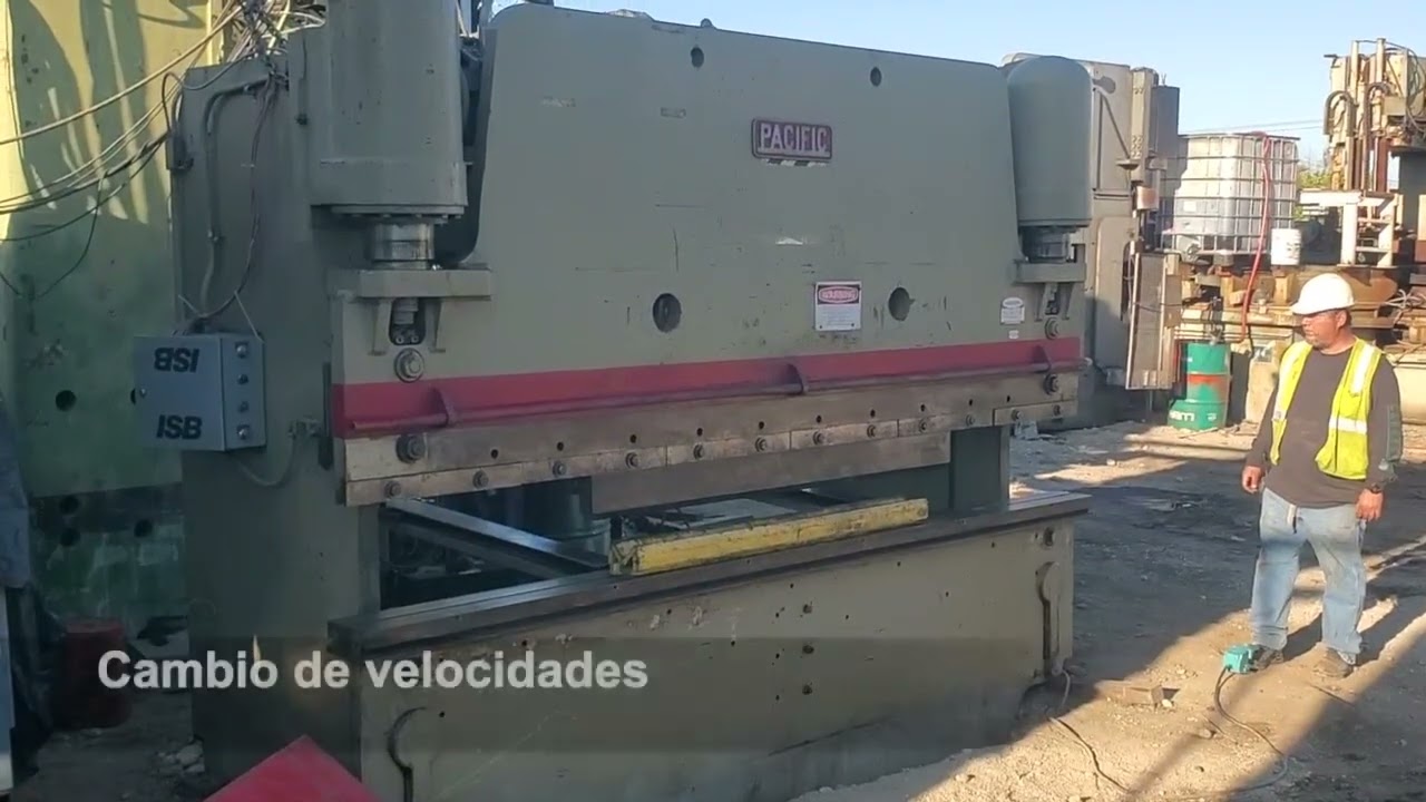 Prensa Dobladora Hidráulica PACIFIC K225-12 12' x 225 ton con tope CNC en venta | Maquinaria Chicago