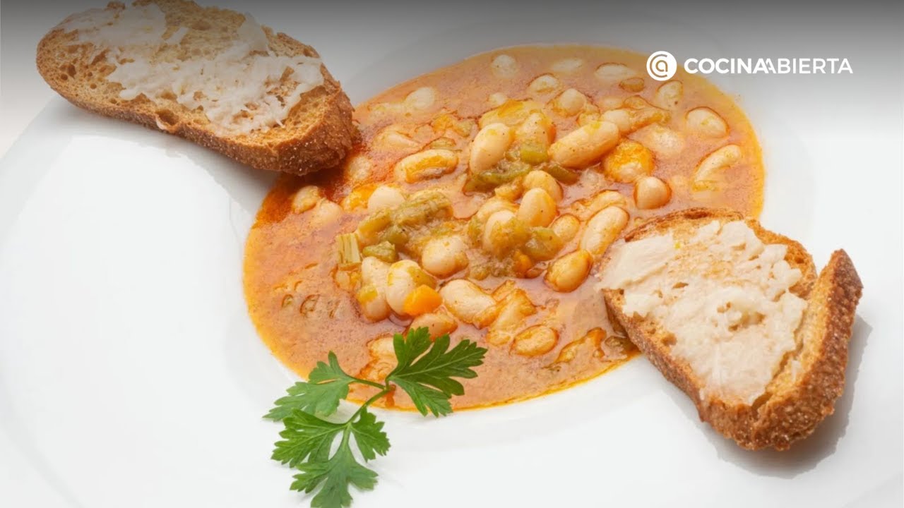 Pochas con refrito de piment&oacute;n, una receta de Karlos Argui&ntilde;ano