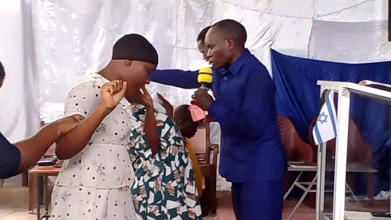 Maombi ya ukombozi wazaliwa wa kwanza, by Pastor Julius 