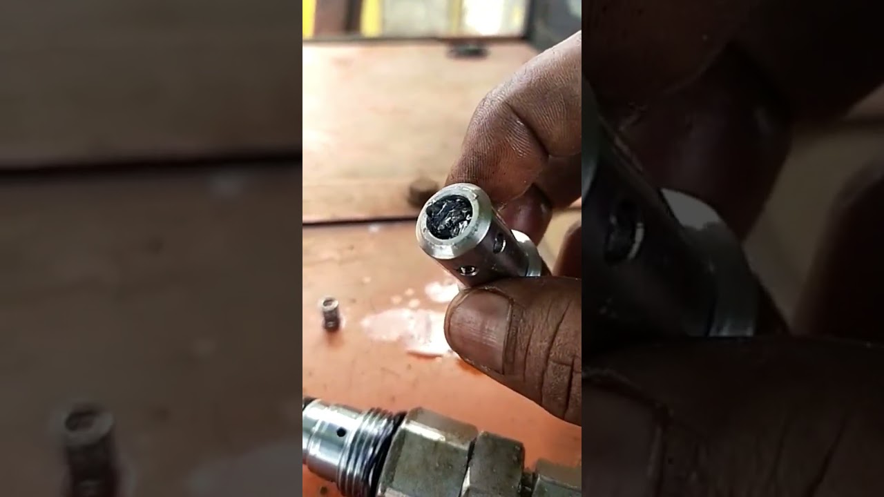 main relief hitachi banyak kotoran besi. created by eko #juankztech #channel #alatberat