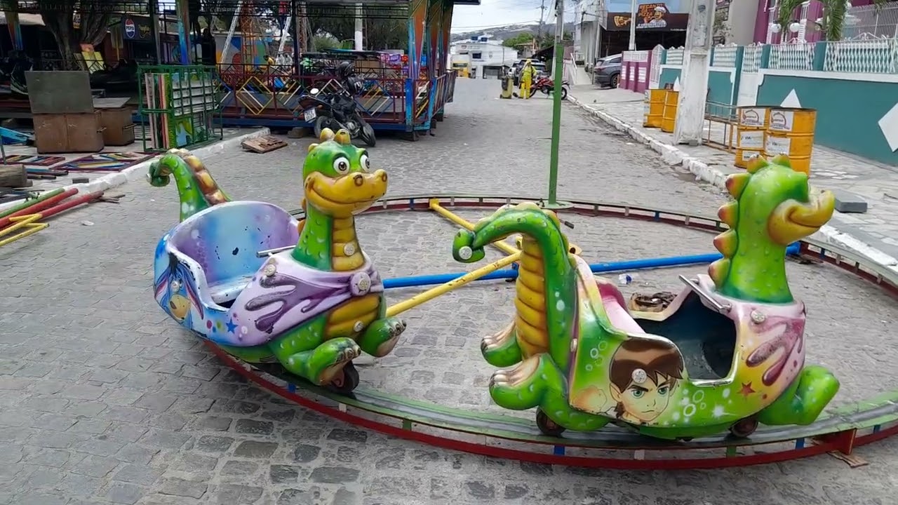 TA CHEGANDO OS BRINQUEDOS PARA FESTA DE REIS PRÓXIMO DA PONTE DA PREFEITURA DE GRAVATÁ PE 08/01/2026
