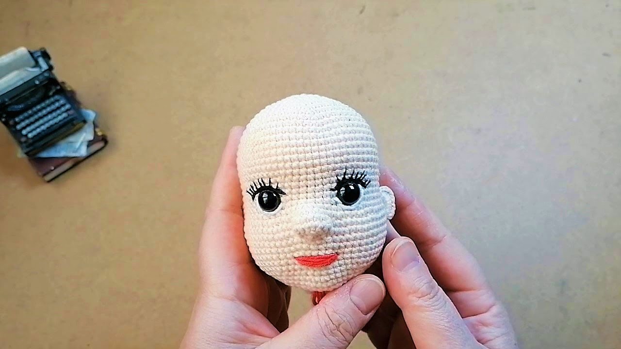 3)голова куклы амигуруми STORY DOLL