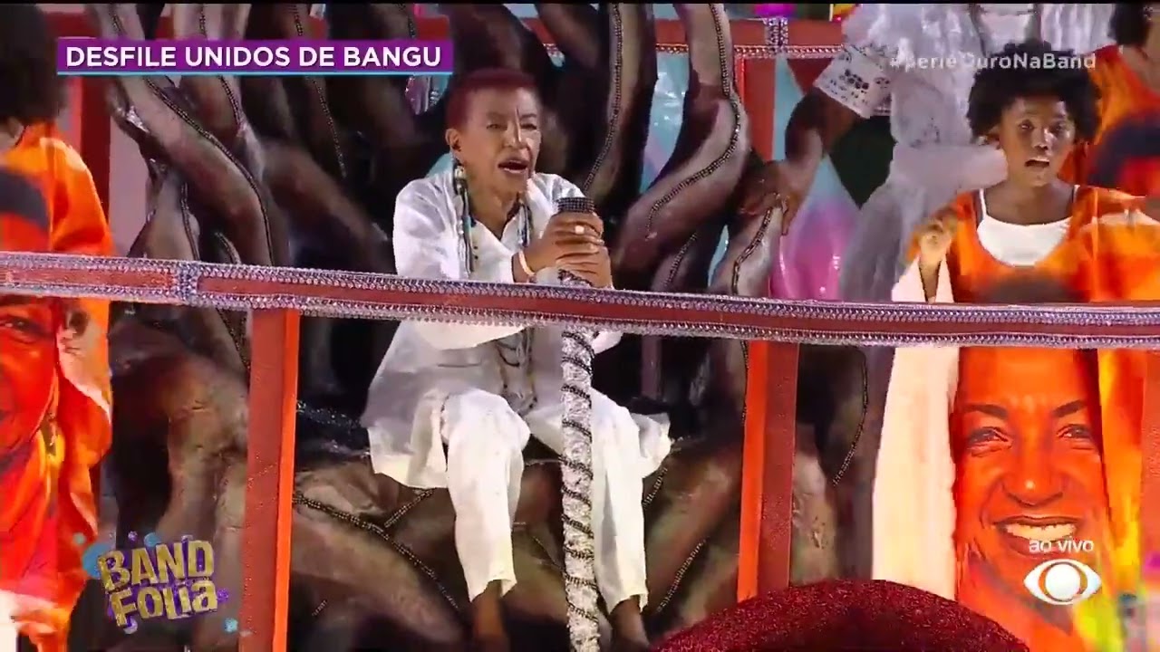 Leci Brandão desfila na terceira alegoria da Unidos de Bangu | Band Folia
