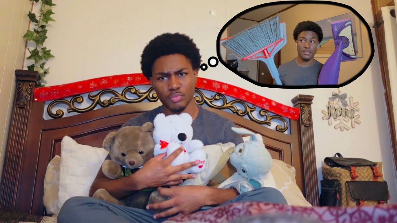 Cleaning My Room Turned Into a Whole Crisis I VLOGMAS DAY 11