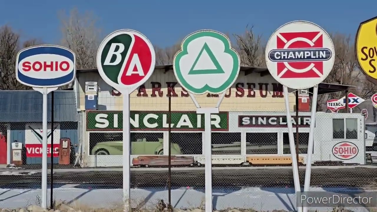 One Of My Favorite Places ❤️ I Love These Vintage Signs!🥰