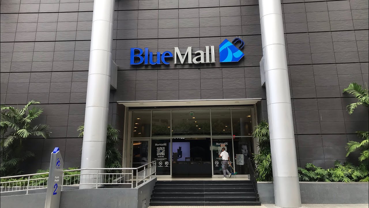 Inside the most extravagant mall in the Caribbean