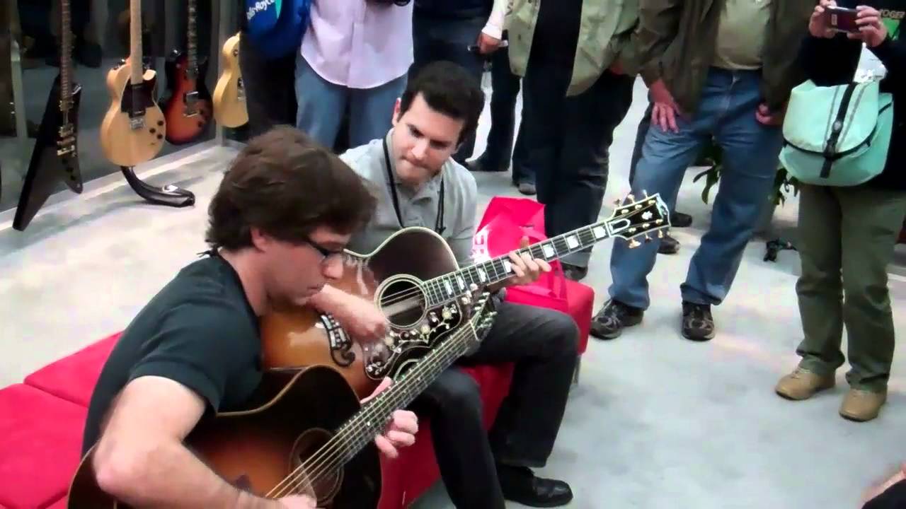 Gibson Hot Jazz!...with Frank Vignola and Vinny Raniolo