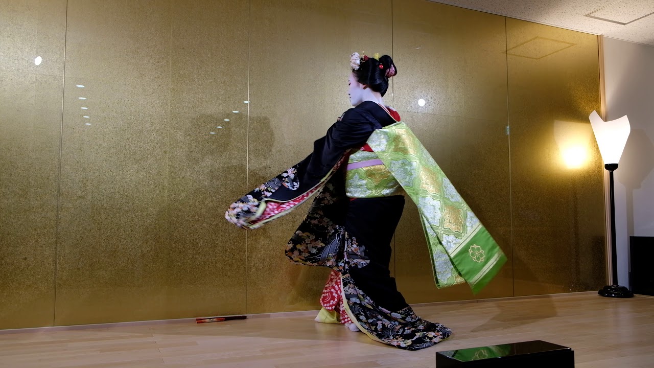 宮川町【舞妓】小はるさん─祇園小唄 kyoto maiko