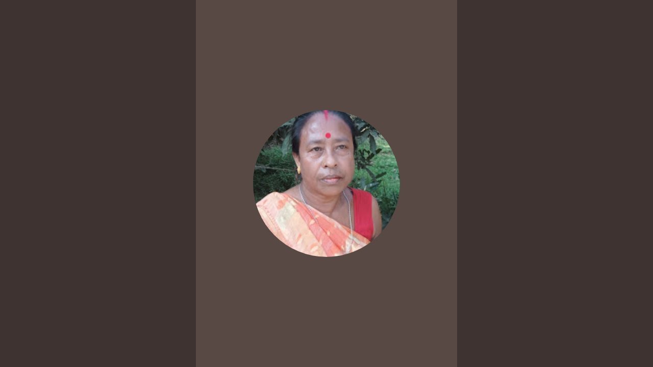 Queen usha roy is live ভাই-বোন সবাই চলে এসো লাইভে