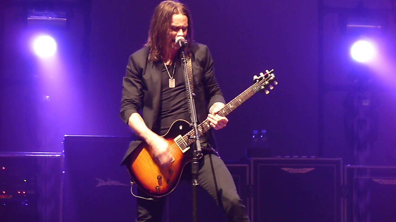 Alter Bridge - Calm The Fire (Live @ HMH)