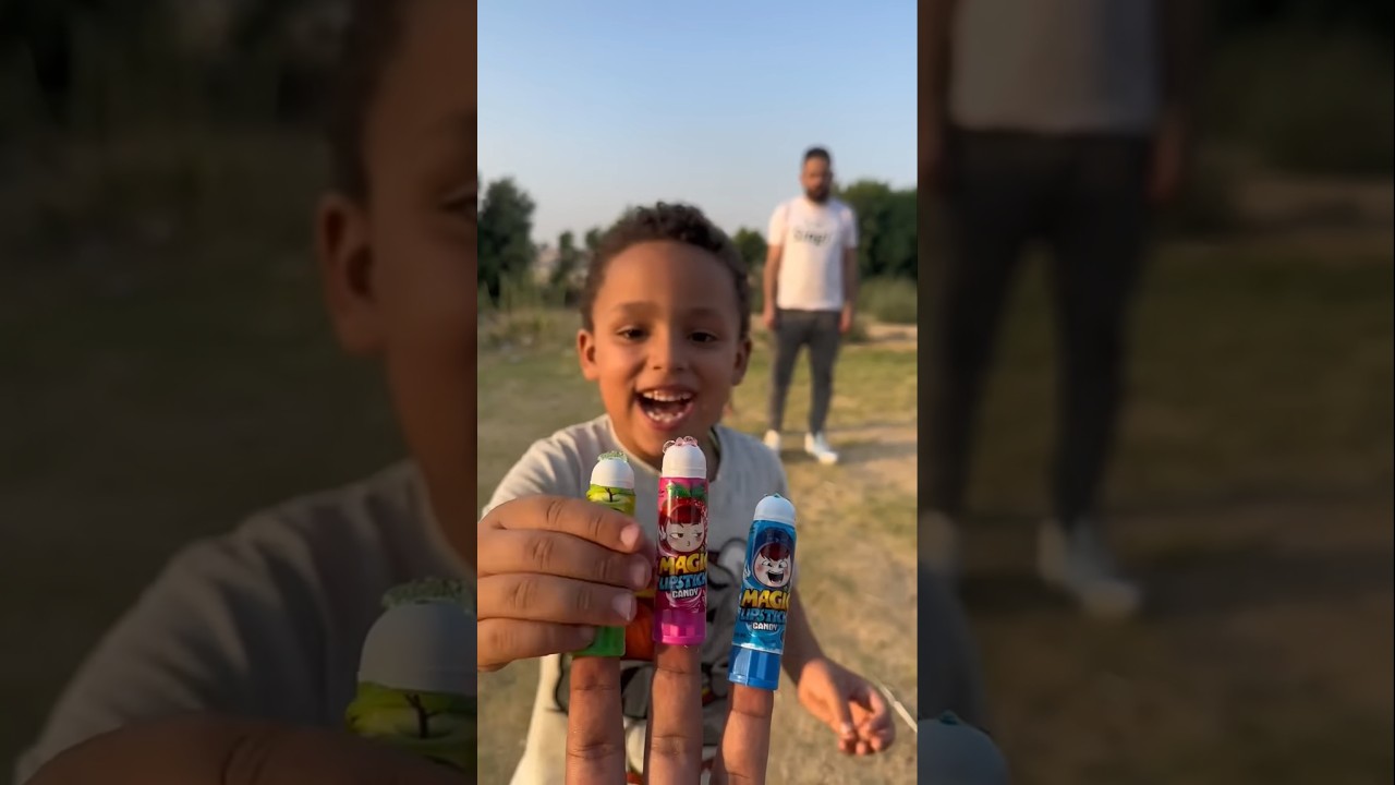 ASMR😛🍢😮🍡😃🍭WARHEADSSOUR! TAFFY (3TROPICAL FLAVORS)AND EATING SOUNDS