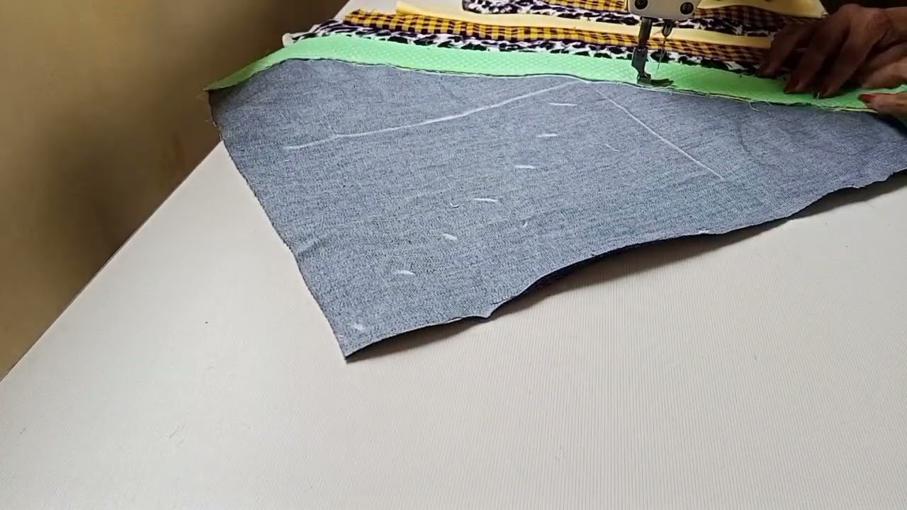 Tapete de tiras de retalhos 