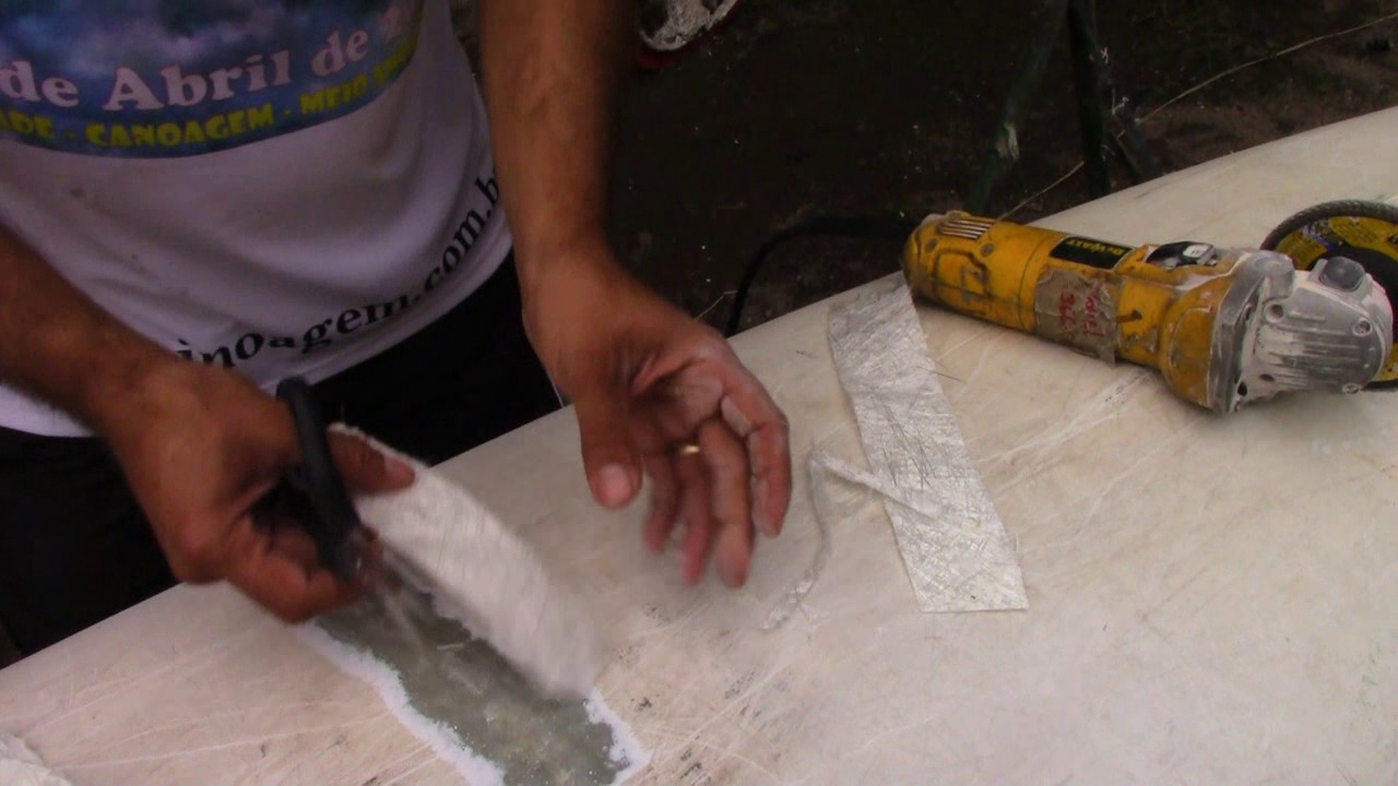 Reparo de Emergência em Caiaque Trincado (But Out Kayak)
