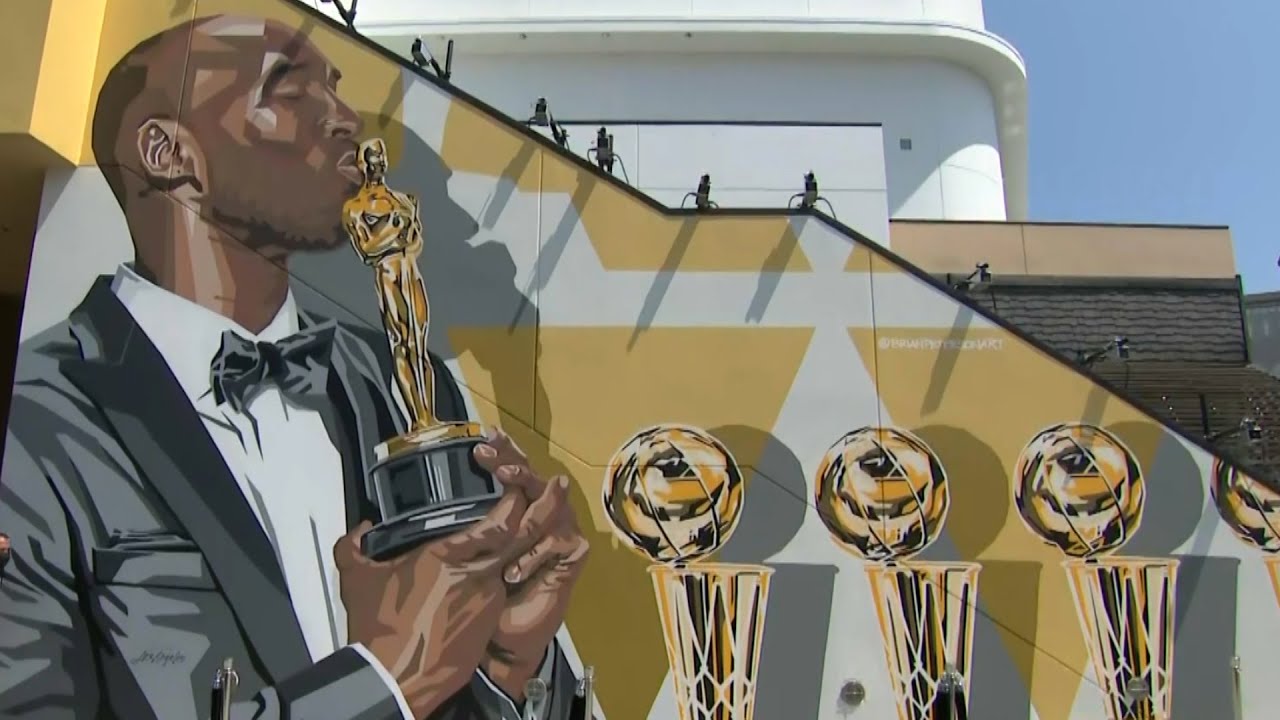 Kobe Bryant Mural Honors His 2018 Oscar Win