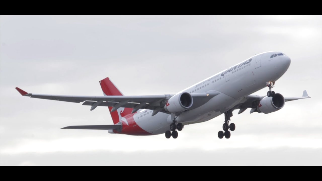 SCREAMING CF6's - Qantas A330-202 Takeoff from Melbourne Airport - [VH-EBR]