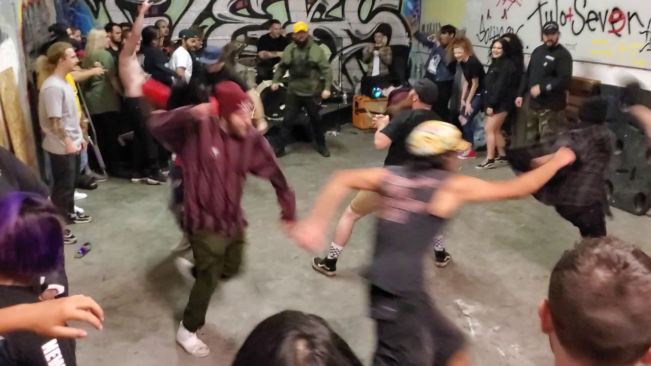 NO ZODIAC - FULL SET 10/26/19 at Unit 4
