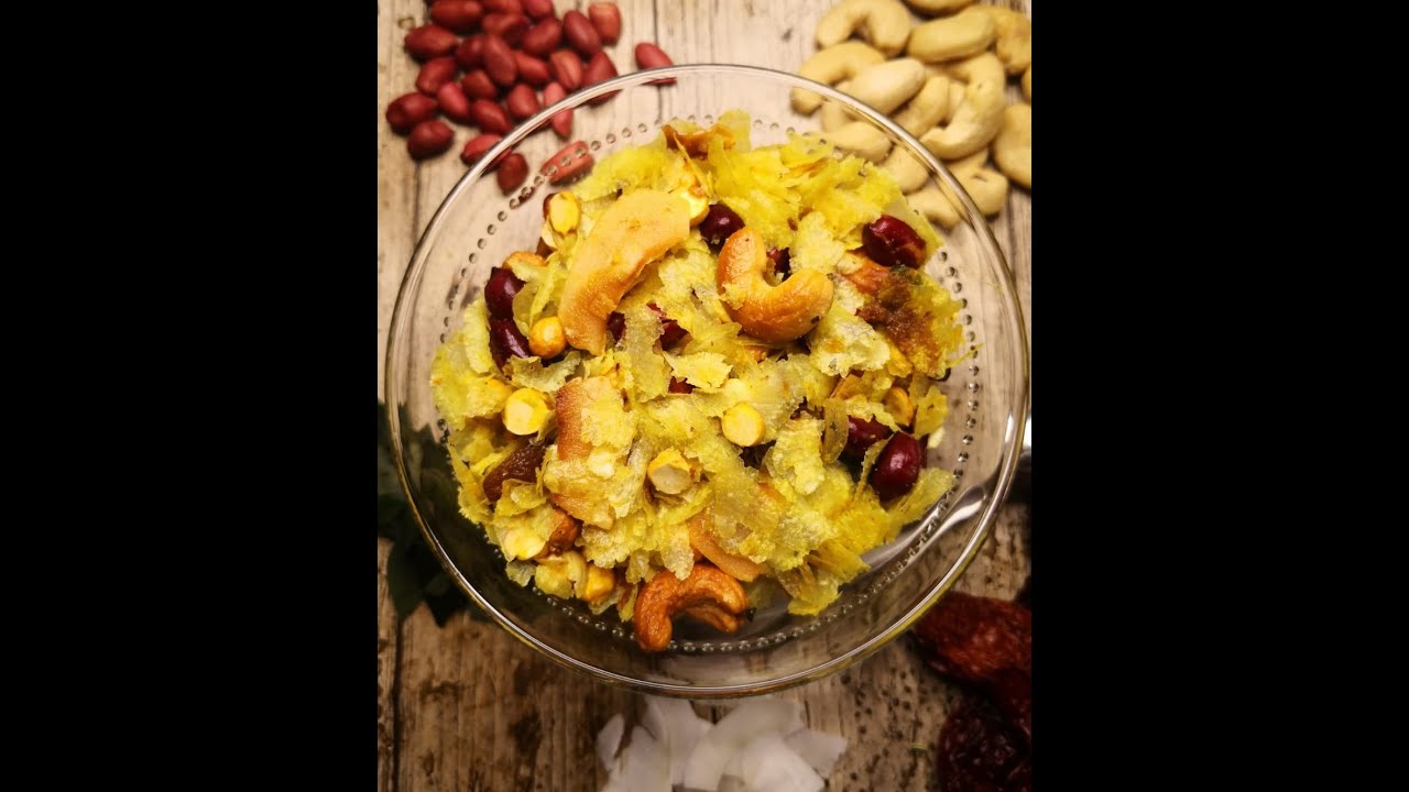 Homemade Bombay Mix - Poha Chivda / Namkeen - Indian Savoury Snack (Flattened Rice Snack) recipe