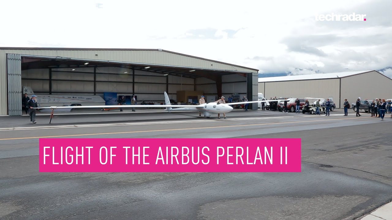 Airbus Perlan II engineless plane test flight