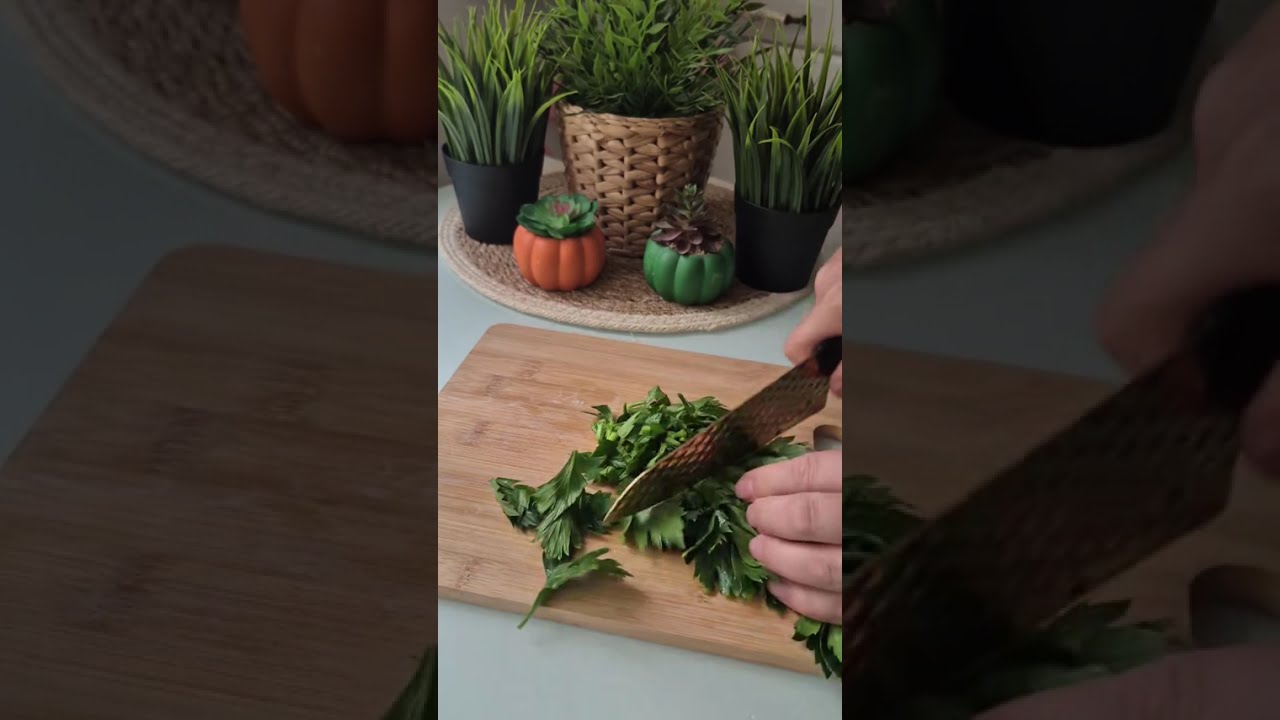 Celery Dish Recipe / Kerevizin En Lezzetli Hali 🤩 #kereviz #sebzeyemekleri  #suluyemekler
