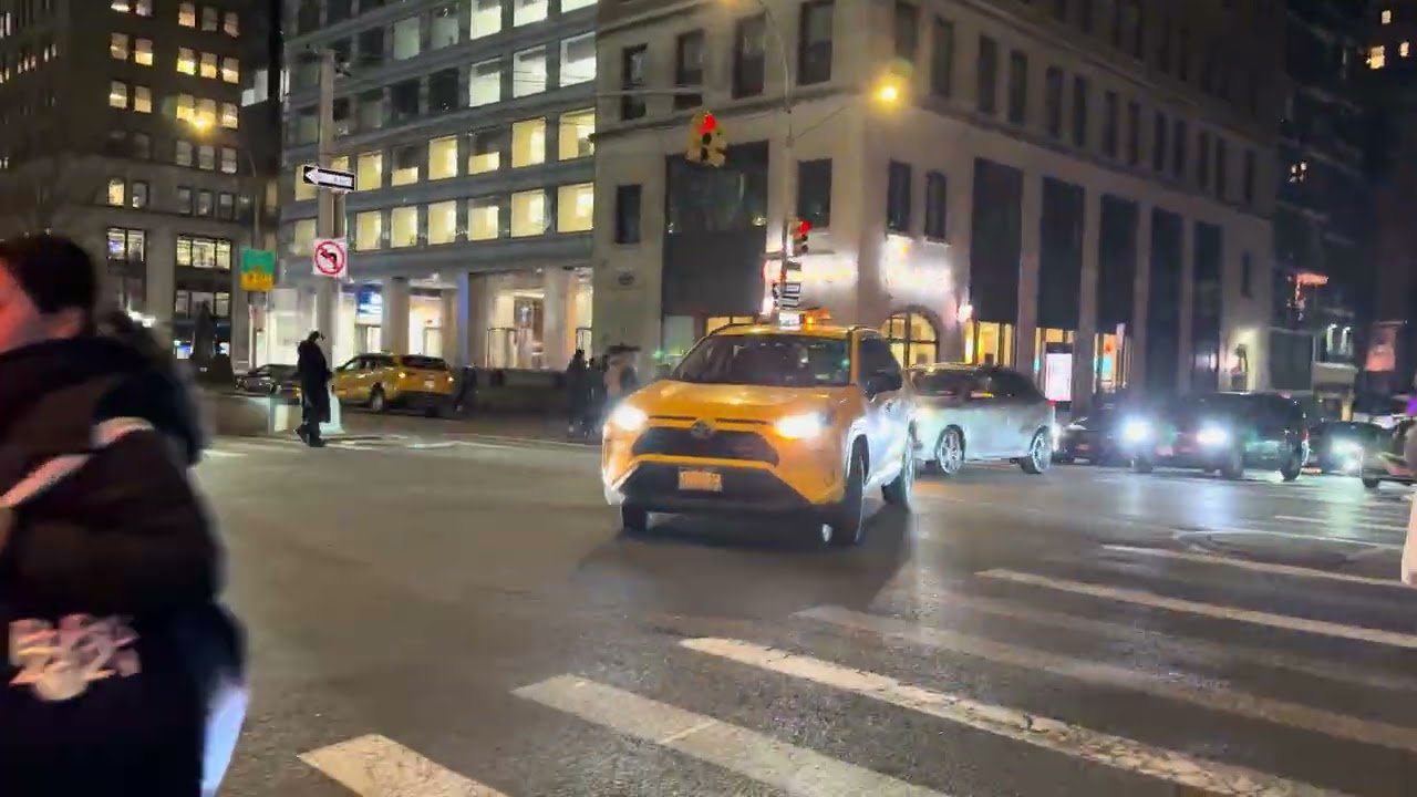 5 min walk ( PARK AVE )