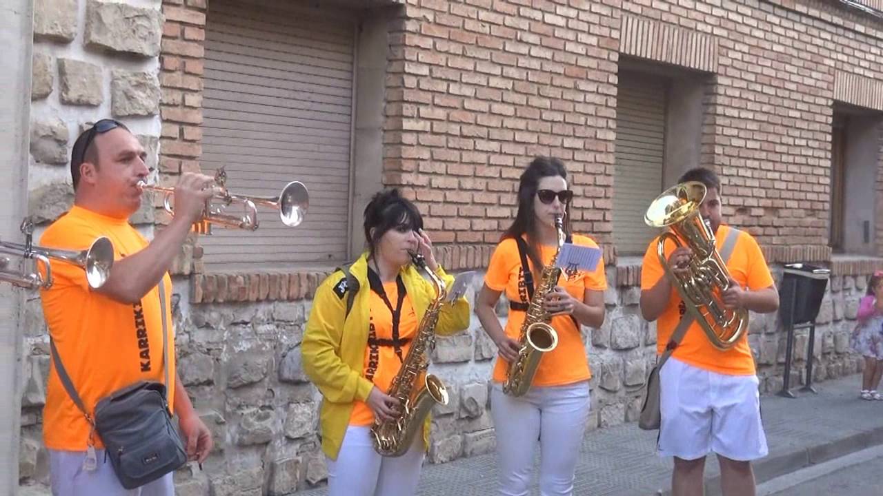 CHARANGA LAS PEÑAS EN MURCHANTE (NAVARRA) 11- 06 -2016 .
