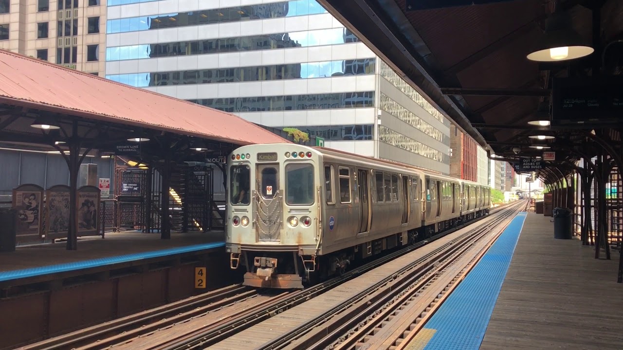 CTA Brown Line at Quincy with 2600 Series Cars