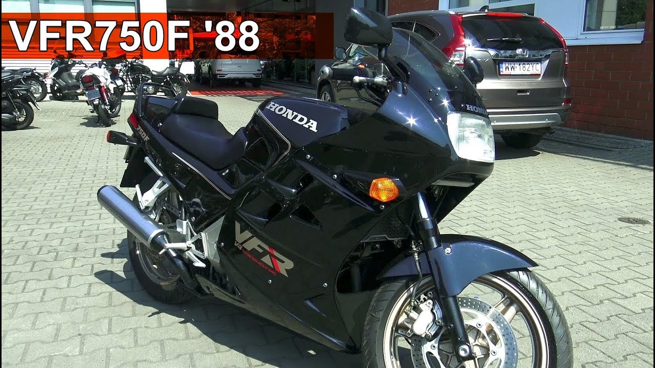 Krzysztof Honda- #84 Klasyk: Honda VFR750F 1988 r. z przebiegiem 24 000 km!