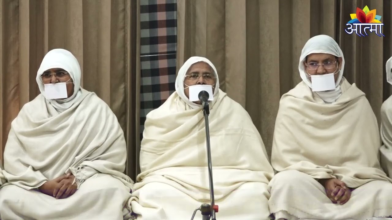 महासाध्वी श्री किरण जी महाराज के सानिध्य में वैरागन आराध्या एवं कृतिका की तिलक रस्म।