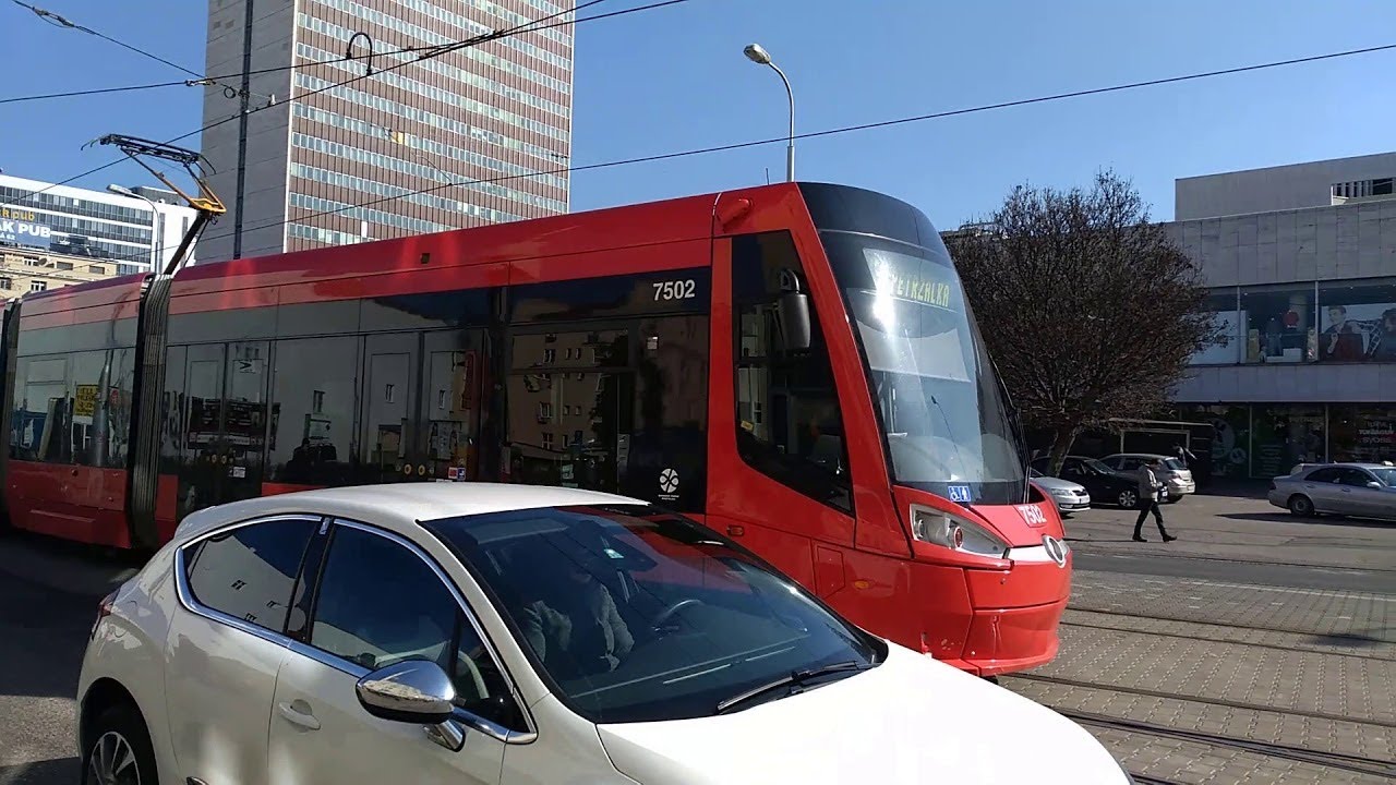 MHD Bratislava Autobusy a Električka Bonus Vlak