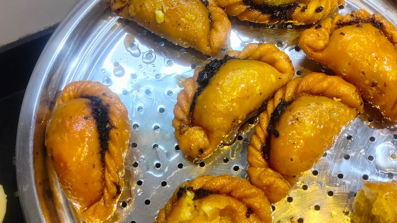 गुजिया रेसिपी 10 मिनट में बन जाने वाली गुजिया मावा गुजिया रेसिपी