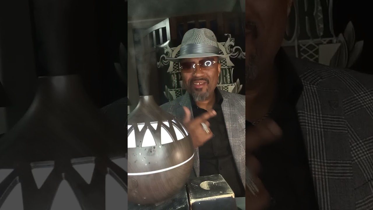 Mr. Kool's R&B classic showcase (Let's do it again by The Staple Singers)