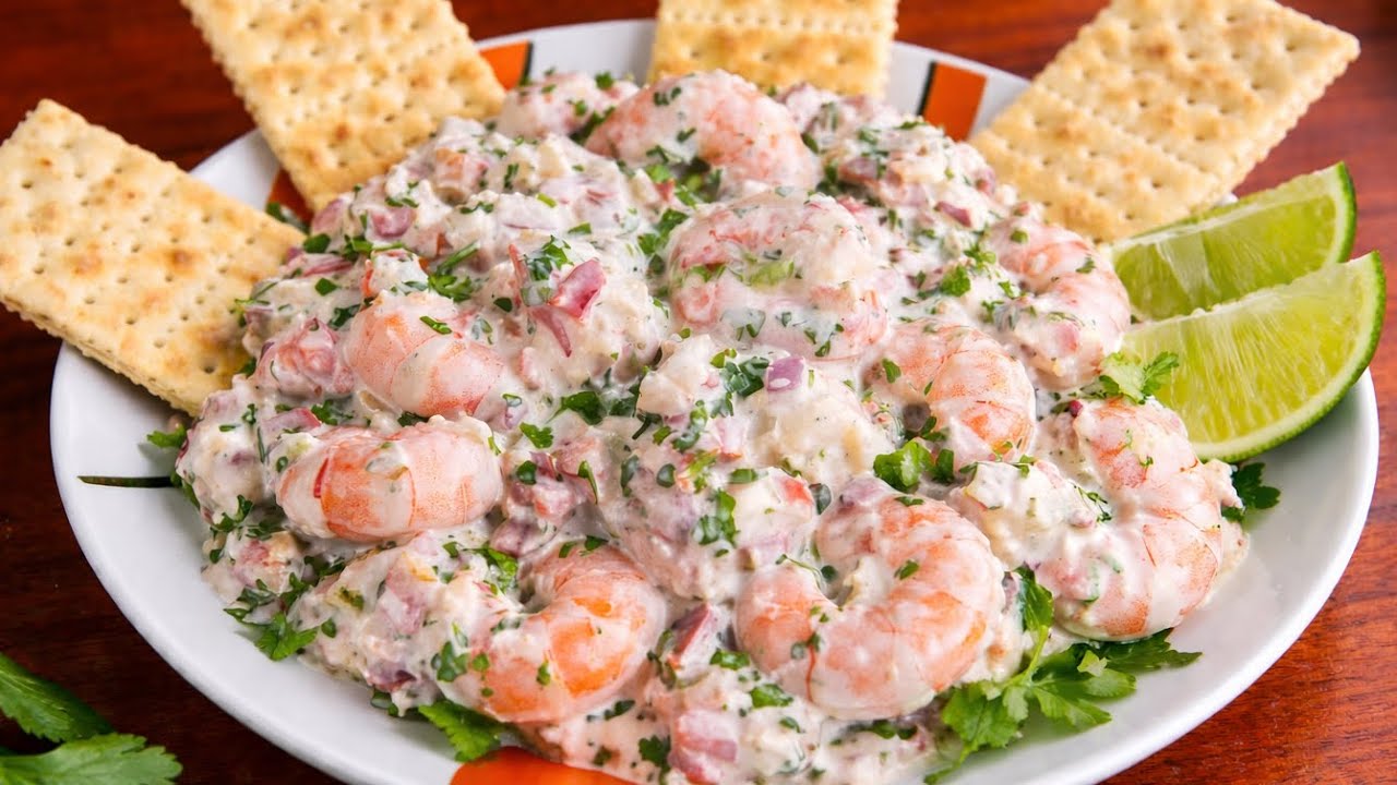 Ensalada de camarón cremosa | Receta casera fácil y deliciosa