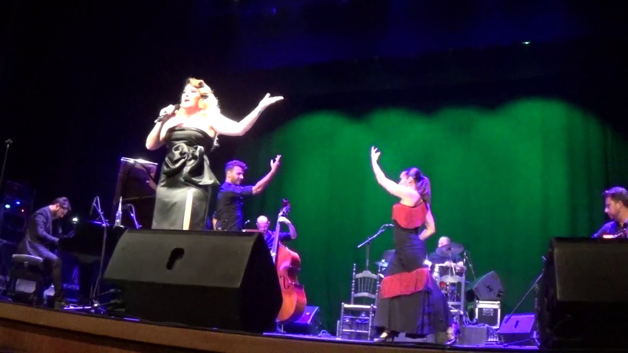 Laura Gallego - Amante de Abril y Mayo - Sin Fronteras (San Fernando)