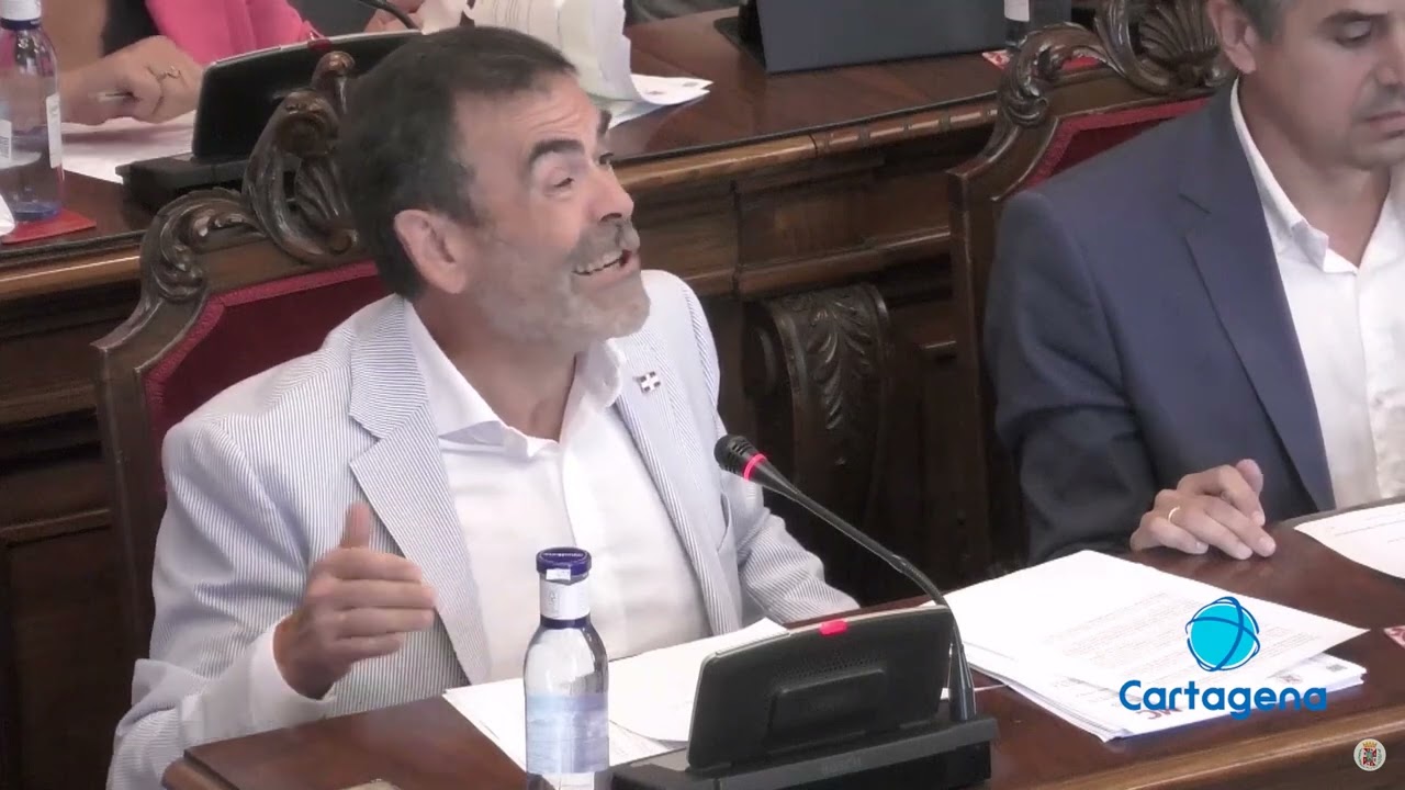 Polémica pleno del Ayuntamiento
