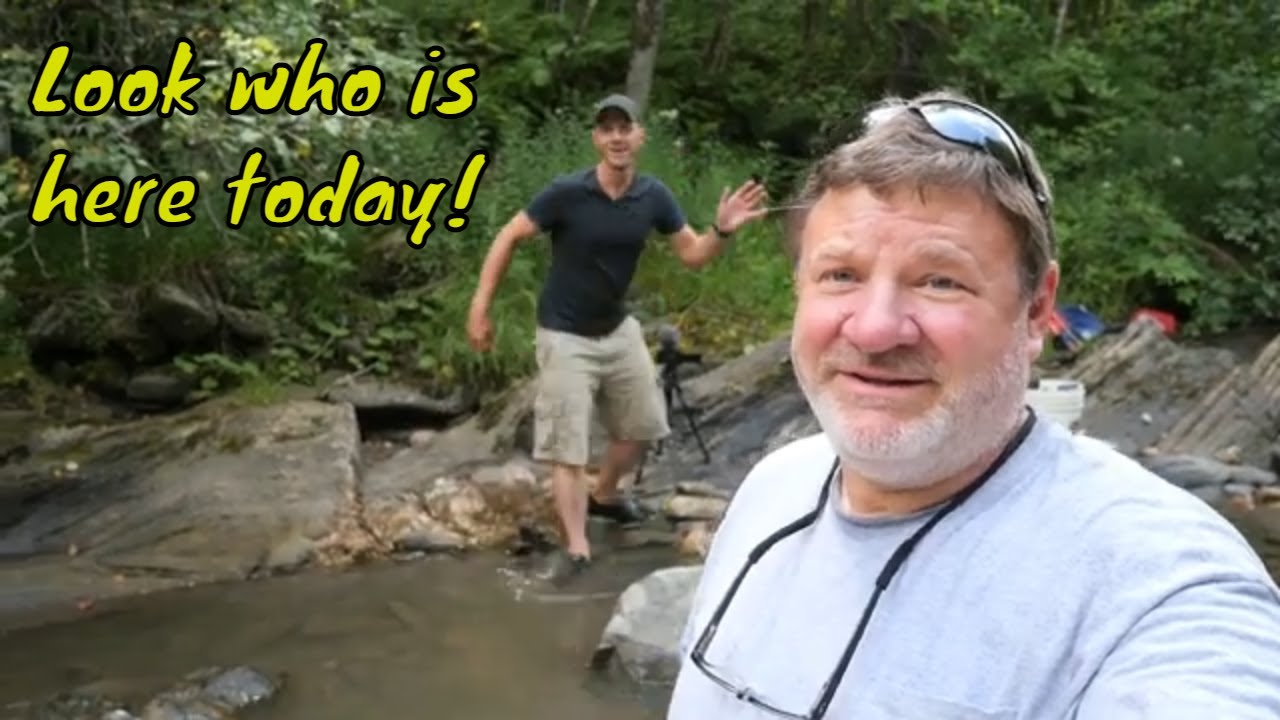 Gold panning on broad brook in Plymouth VT with Brad from Green mountain metal detecting